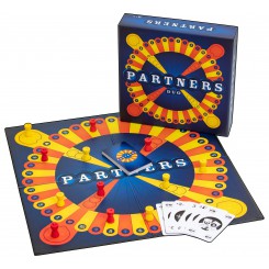 Partners Duo brætspil for 2 personer. Et underholdende strategispil med kort, brikker og taktiske udfordringer.