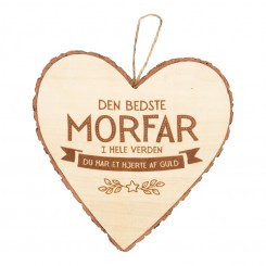 Træhjerte med teksten "Morfar" – en personlig gaveidé.