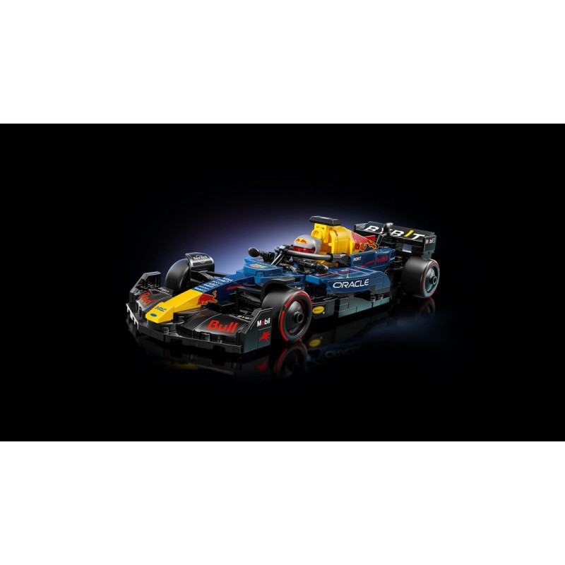 Oracle Red Bull Racing RB20 V29 77243