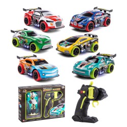 R/C Mini Street Racer 1:32 – radiostyret minibil med lys og 2,4 GHz fjernbetjening, fås i forskellige varianter.