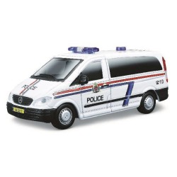 Politi Mercedes-Benz Vito 1:50 modelbil med flotte detaljer.
