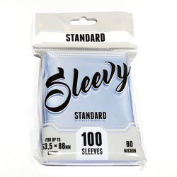 Sleevy STANDARD Clear – pakke med 100 transparente sleeves til spillekort i størrelsen 63,5 x 88 mm.